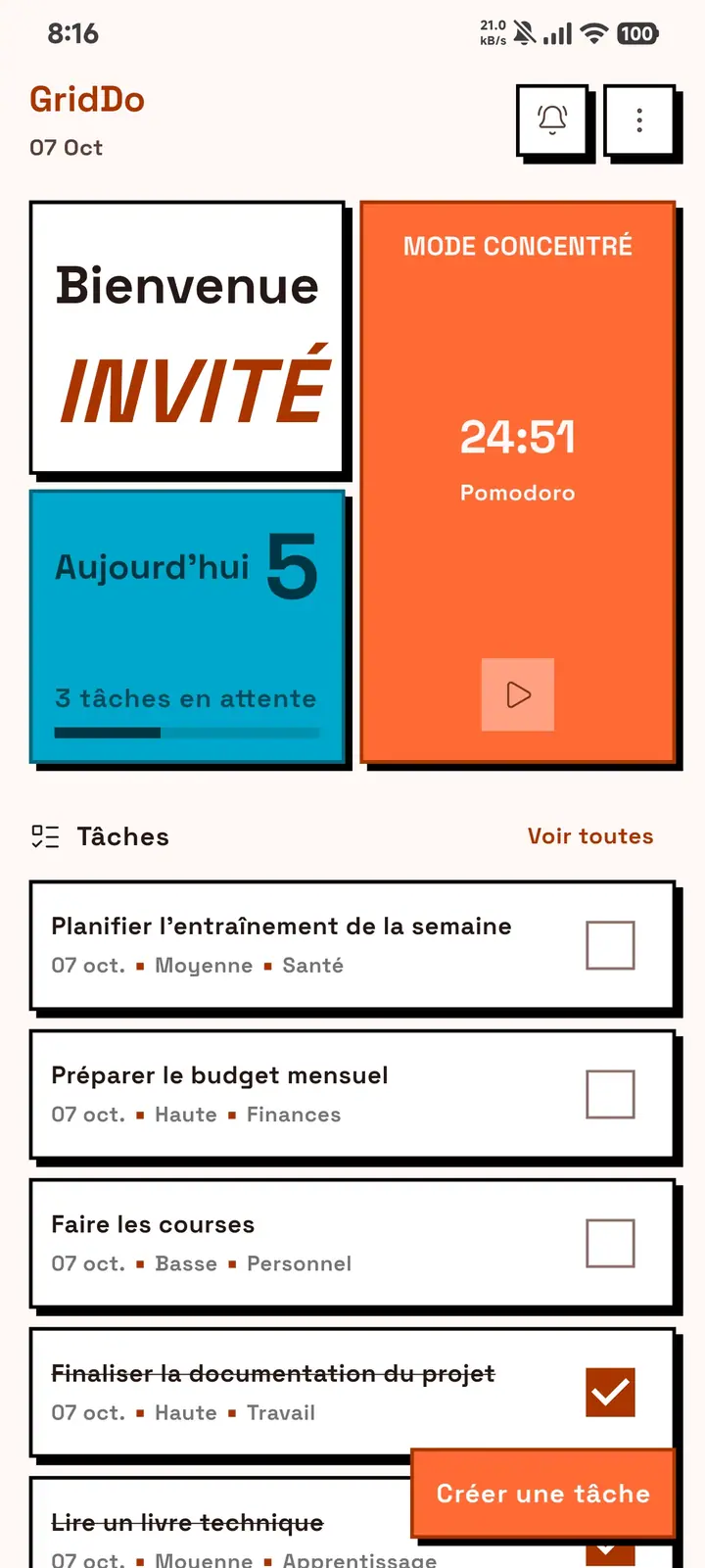 L'écran d'accueil de GridDo avec le thème orange.