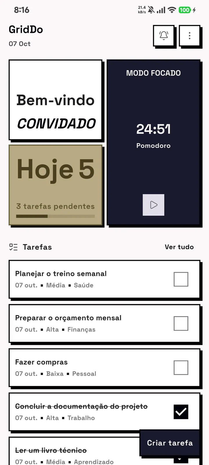 A tela inicial do GridDo com o tema de cor escuro.